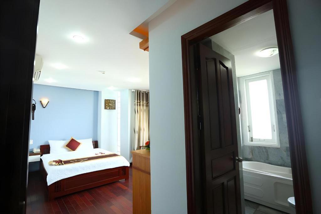 Phu My Long Hotel Da Nang Esterno foto
